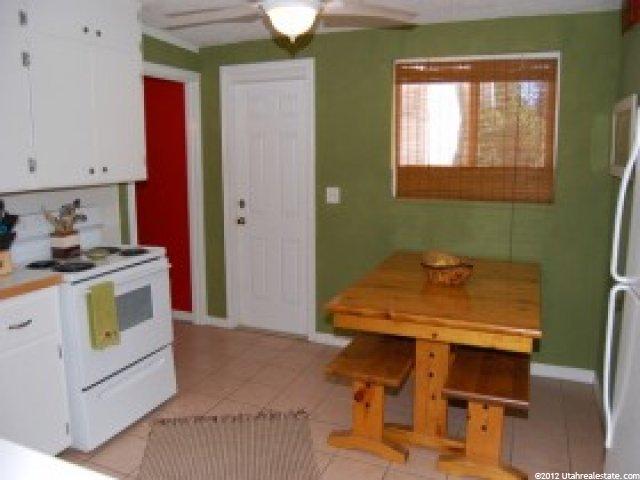 1030 E 5600 S, Murray, UT 84121 — photo 5