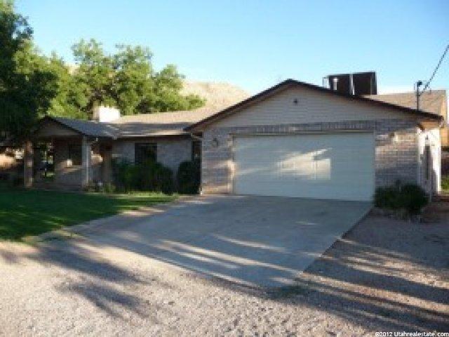 33 W 300 S, Hurricane, UT 84737 — photo 2