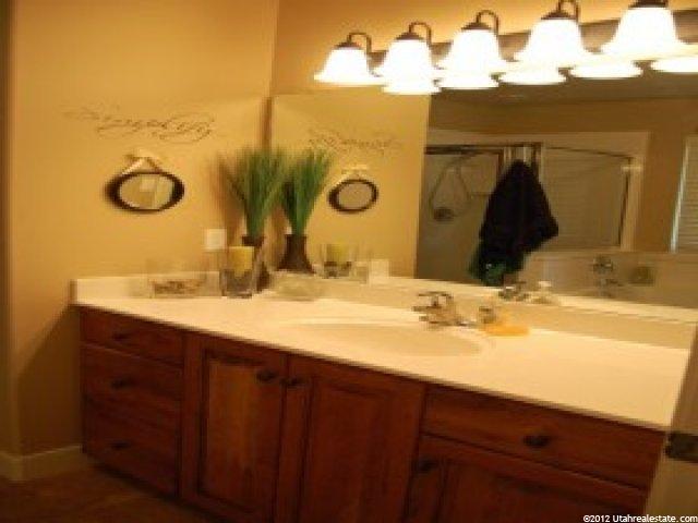 1037 S 900 W, Logan, UT 84321 — photo 6