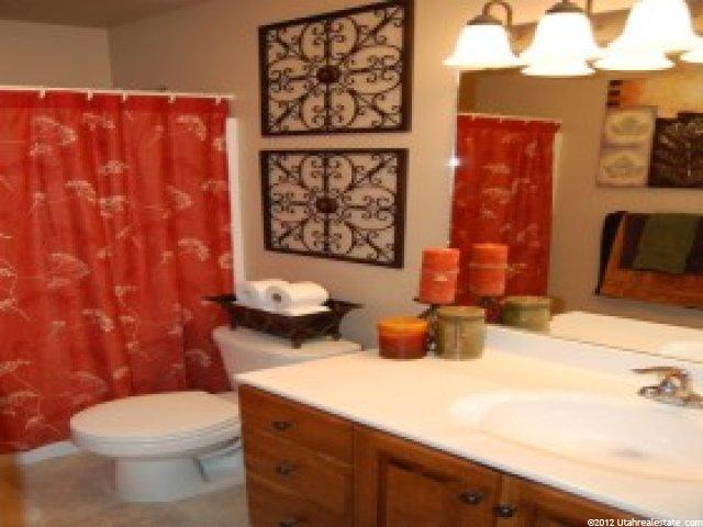 1037 S 900 W, Logan, UT 84321 — photo 8