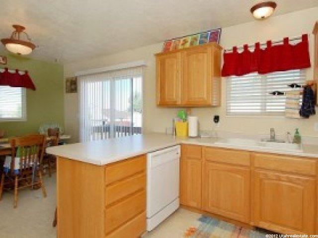 2192 W 1630 N, Clinton, UT 84015 — photo 11