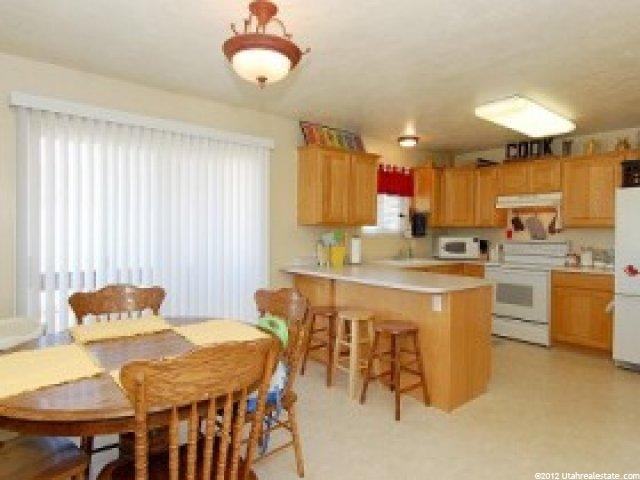 2192 W 1630 N, Clinton, UT 84015 — photo 4