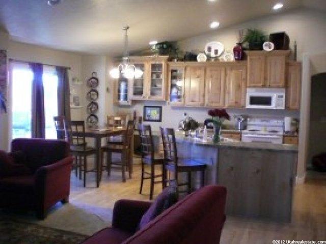 95 W 2400 N, Layton, UT 84041 — photo 3