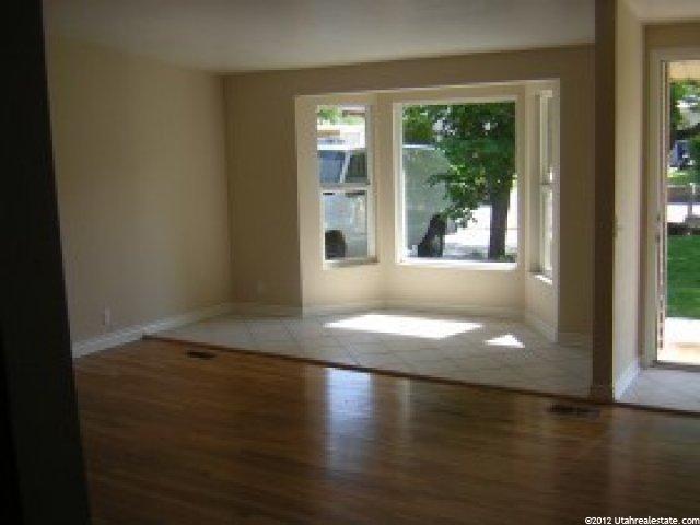 8374 Bryce Dr, Sandy, UT 84070 — photo 2