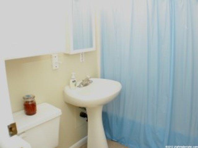 1372 S Main St, Bountiful, UT 84010 — photo 4