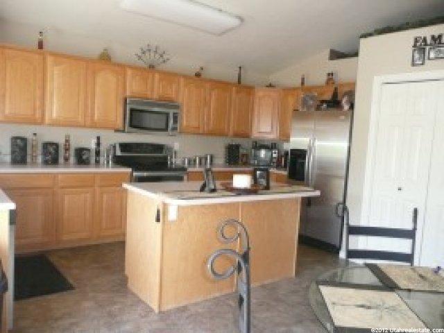 2093 S 2000 W, Syracuse, UT 84075 — photo 3
