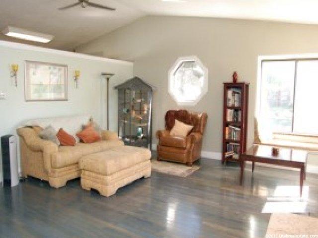 5421 S 560 E, Murray, UT 84107 — photo 2