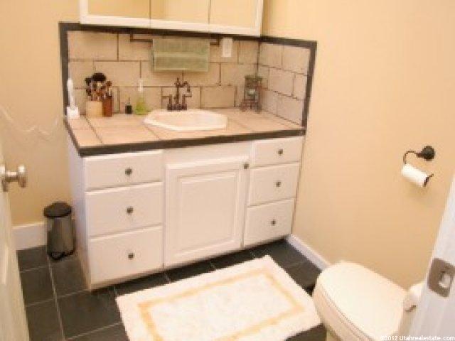 5421 S 560 E, Murray, UT 84107 — photo 11