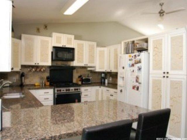 5421 S 560 E, Murray, UT 84107 — photo 4