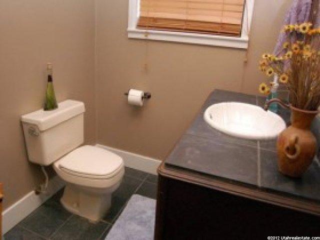 5421 S 560 E, Murray, UT 84107 — photo 10