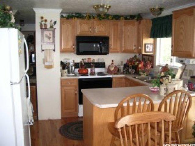658 W 600 N, Clearfield, UT 84015 — photo 4