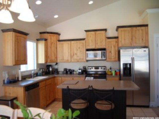 238 W 925 N, Centerville, UT 84014 — photo 2