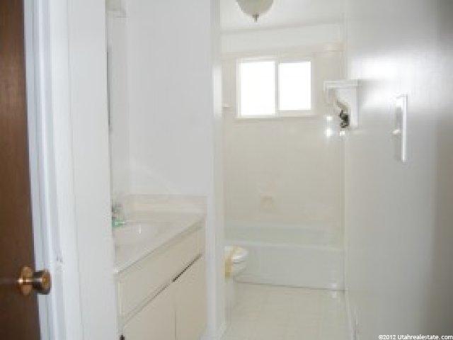 5824 S 5100 W, Hooper, UT 84315 — photo 2