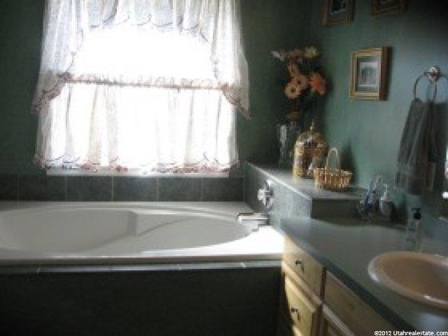 2801 W 5175 S, Roy, UT 84067 — photo 9