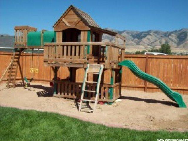 175 W 300 S, Hyde Park, UT 84318 — photo 12