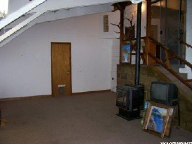111 N 400 W, Delta, UT 84624 — photo 4