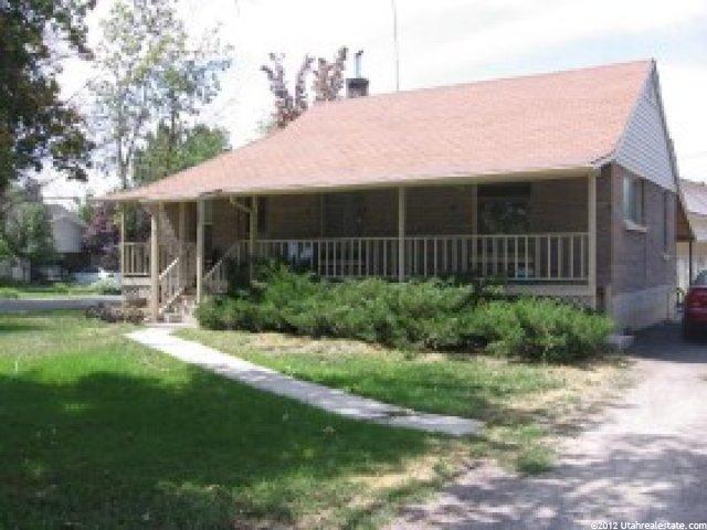695 S 500 E, River Heights, UT 84321 — photo 2