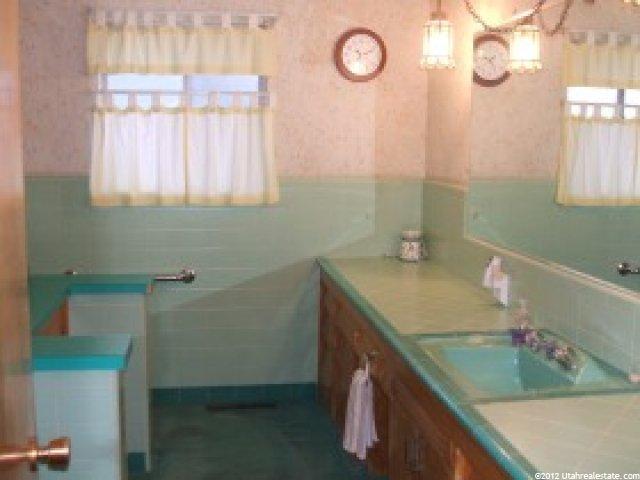 264 E 870 N, Logan, UT 84321 — photo 9