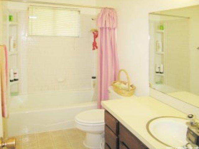 4004 W 5650 S, Roy, UT 84067 — photo 7