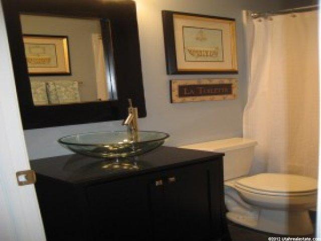739 W 2010 S, Syracuse, UT 84075 — photo 8
