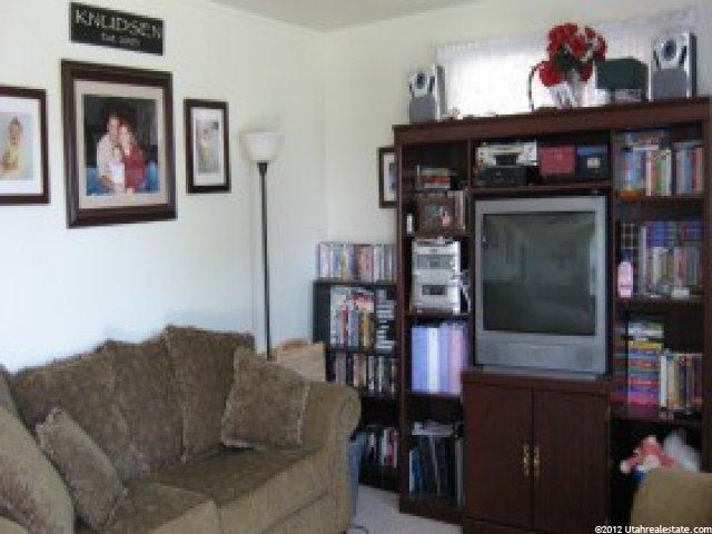 1644 N 350 W, Sunset, UT 84015 — photo 2