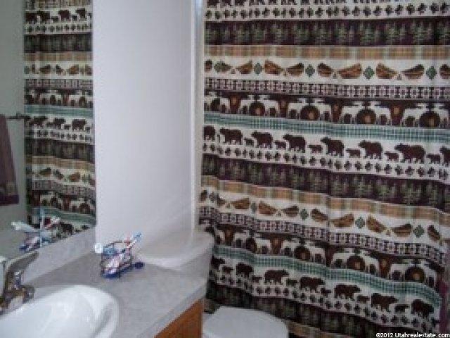 2398 S 2885 W, Syracuse, UT 84075 — photo 11