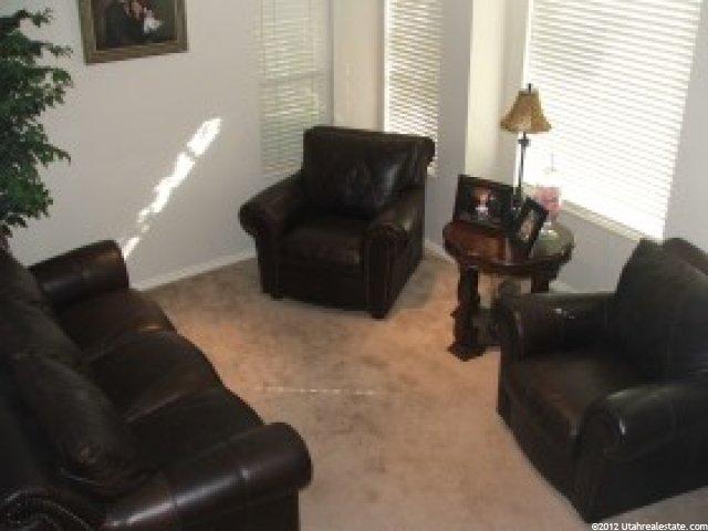 712 S Fox Run Dr E, Layton, UT 84041 — photo 2