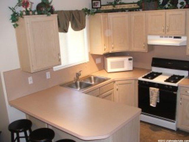 712 S Fox Run Dr E, Layton, UT 84041 — photo 4