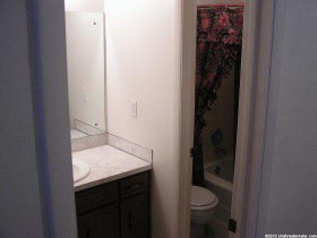 34 White Barn Dr, Pleasant View, UT 84414 — photo 4