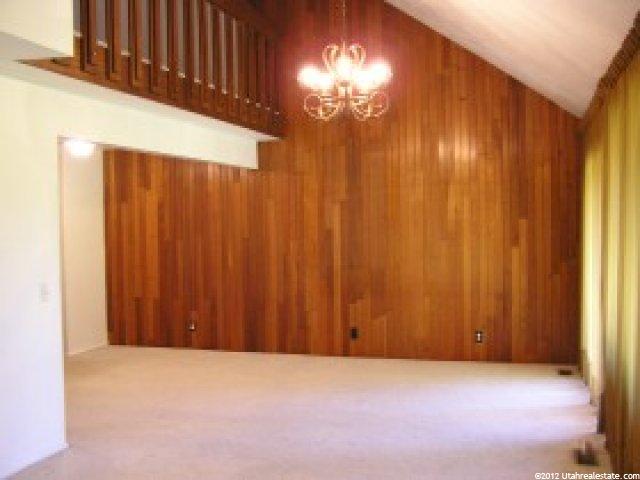 34 White Barn Dr, Pleasant View, UT 84414 — photo 5