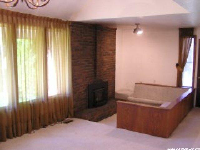 34 White Barn Dr, Pleasant View, UT 84414 — photo 7