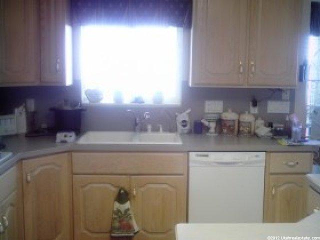 429 E 3650 N, North Ogden, UT 84414 — photo 4