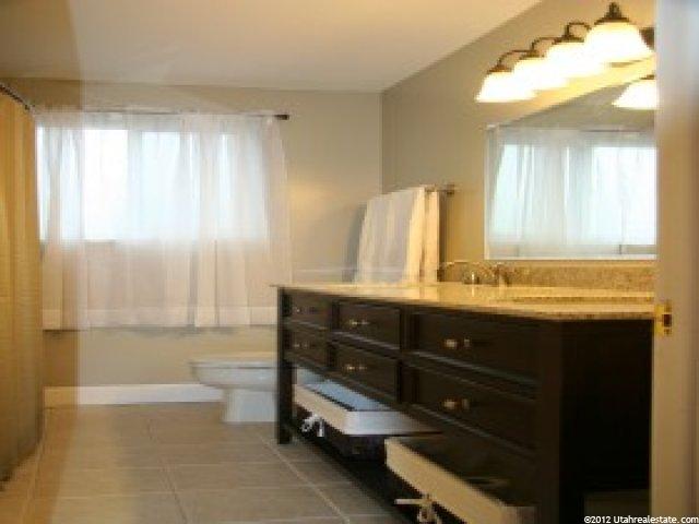1045 W 3800 N, Pleasant View, UT 84414 — photo 10