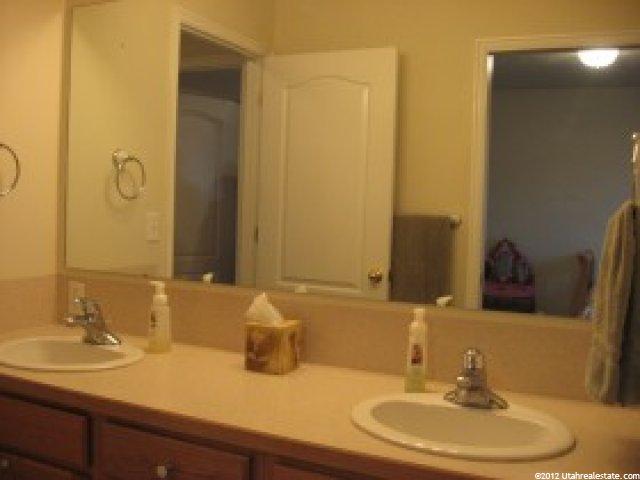 3051 S Putnam Ct, West Valley City, UT 84128 — photo 7