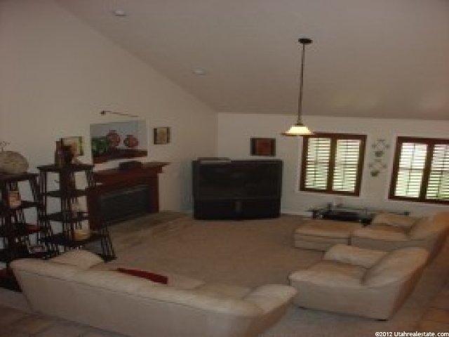 3517 Inverness Dr N, Syracuse, UT 84075 — photo 2