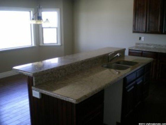 2904 Peach St, Perry, UT 84302 — photo 2