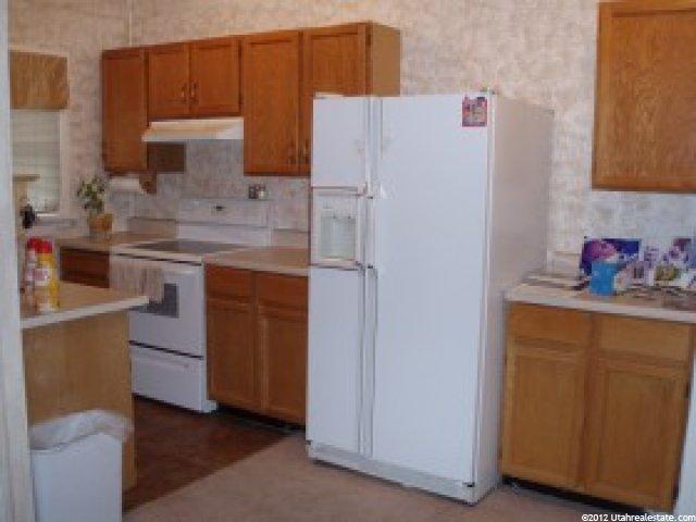 106 S 500 E, Copperton, UT 84006 — photo 2