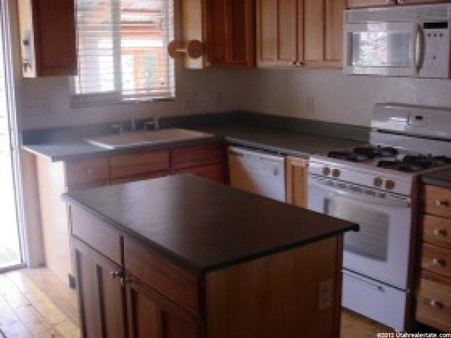 176 E Valley Vw, Central, UT 84722 — photo 2