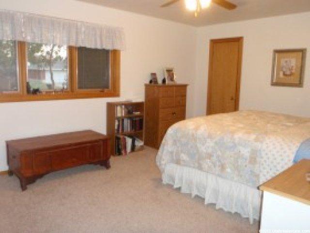 525 E Splendor View Cir S, Midvale, UT 84047 — photo 11