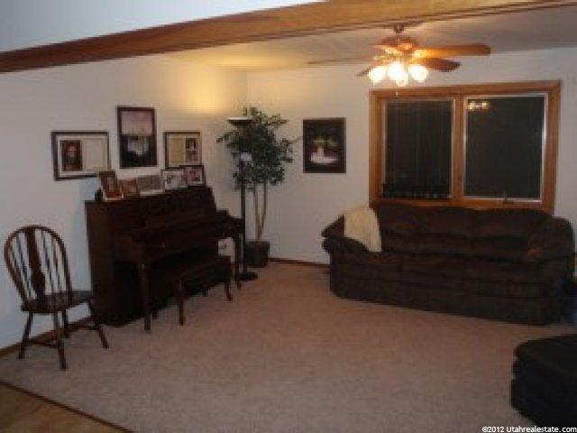 525 E Splendor View Cir S, Midvale, UT 84047 — photo 10
