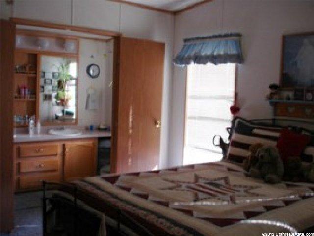 165 E 380 N, Mona, UT 84645 — photo 4