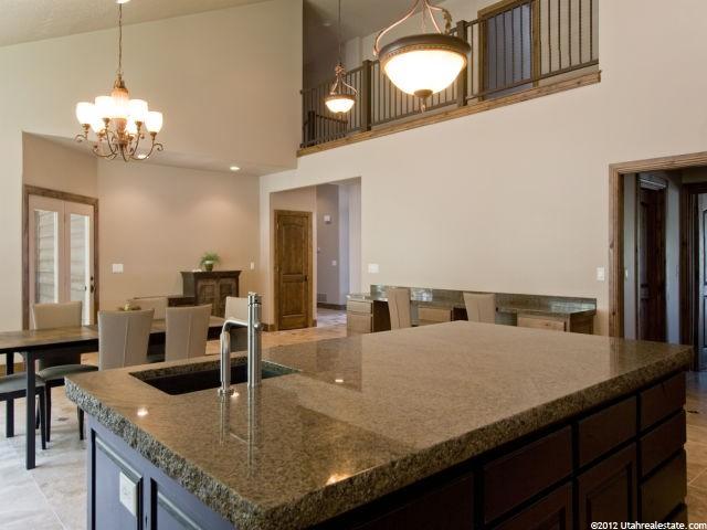 232 E Summer Meadow Cir S, Bountiful, UT 84010 — photo 7
