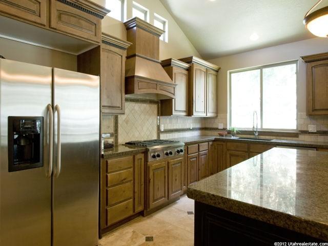 232 E Summer Meadow Cir S, Bountiful, UT 84010 — photo 8