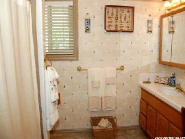 3792 N 475 E, North Ogden, UT 84414 — photo 2