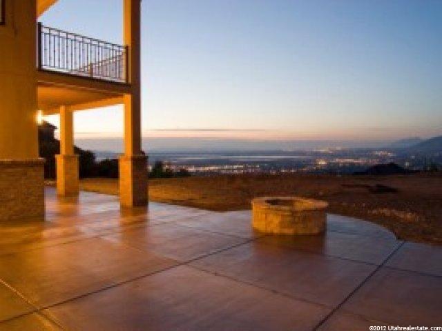869 E Oakwood Cir, Bountiful, UT 84010 — photo 3