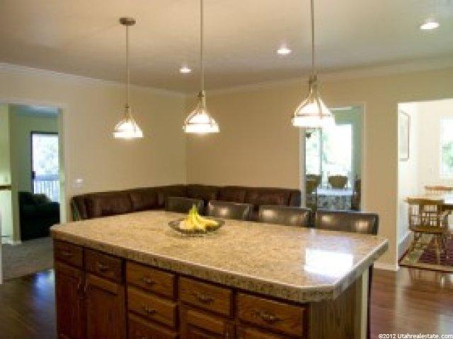 921 E Ashley Cir S, Bountiful, UT 84010 — photo 12