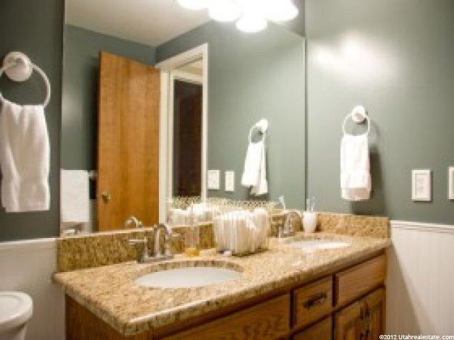921 E Ashley Cir S, Bountiful, UT 84010 — photo 3