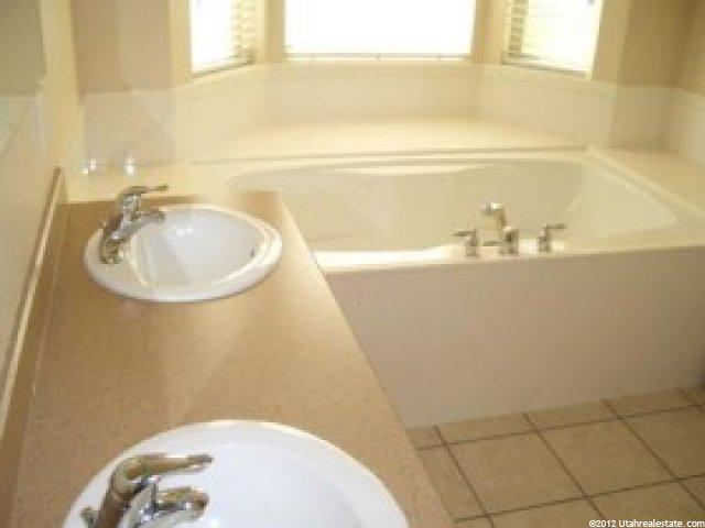 3791 S 3750 W, West Haven, UT 84401 — photo 9