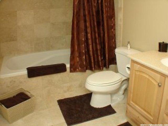422 Canyon Estates Cir, Bountiful, UT 84010 — photo 8