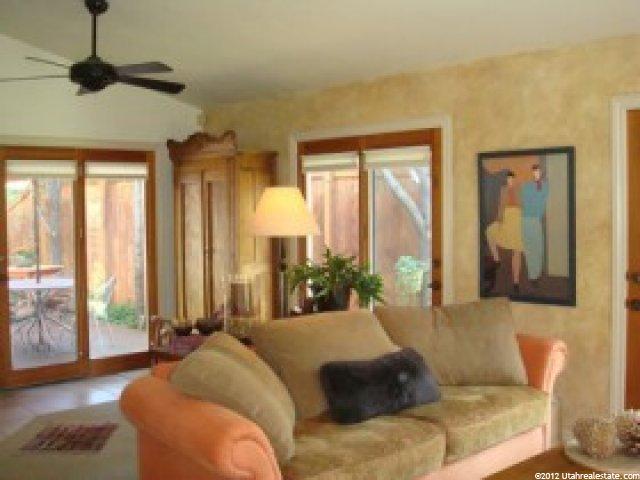 2207 Arbor Ln, Holladay, UT 84117 — photo 10